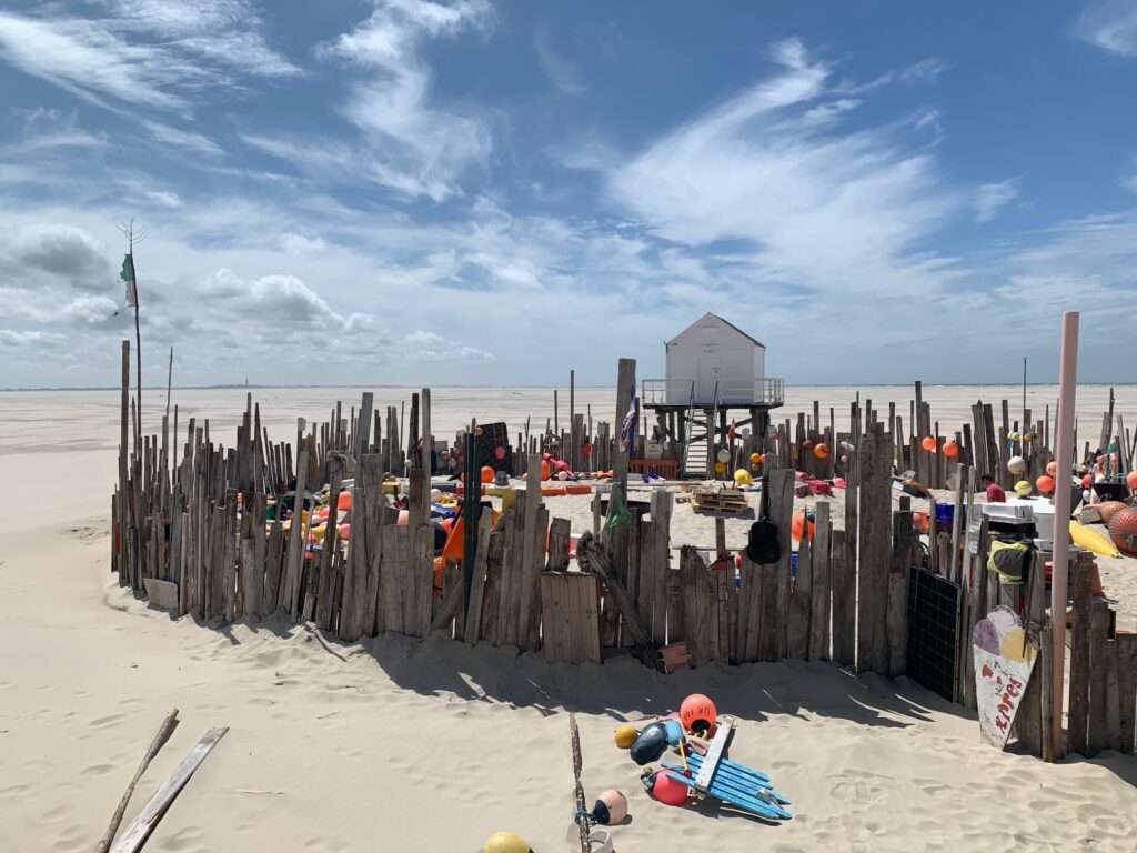 Vakantie nederland Vlieland Drenkelingenhuisje (c) 2023 VakantielandNederland.nl