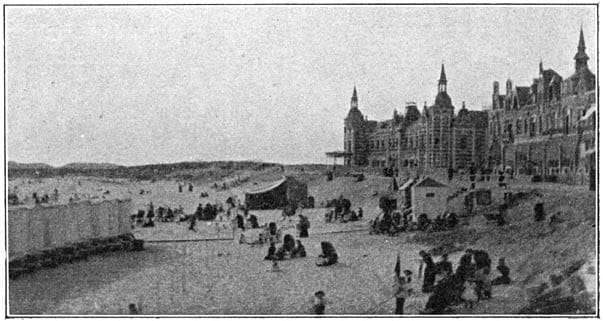 Het strand en badhuis te Vlissingen. 1904