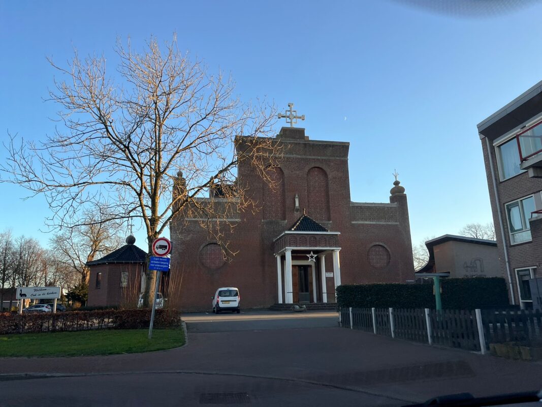 R.K. Parochie, nieuw-Vennep (C) 2025 Laurens VakantielandNederland.nl